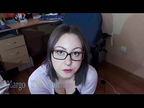 ❤️ 戴眼鏡的性感女孩在鏡頭前深吸假陽具 ️❌ 他媽的 在 zh-tw.mrvideospornogratis.ru ❤